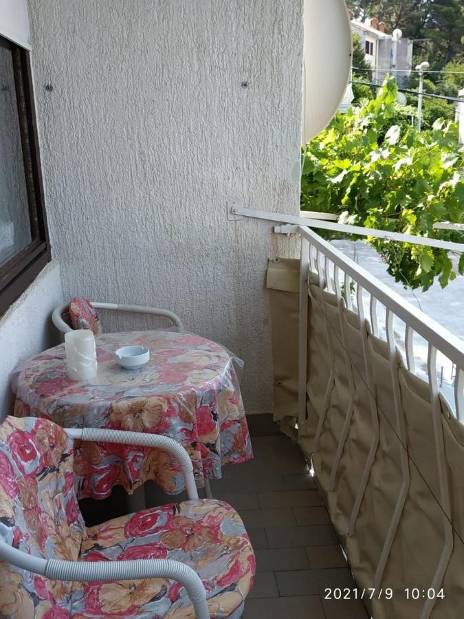 Apartments Raguz ツァヴタット エクステリア 写真